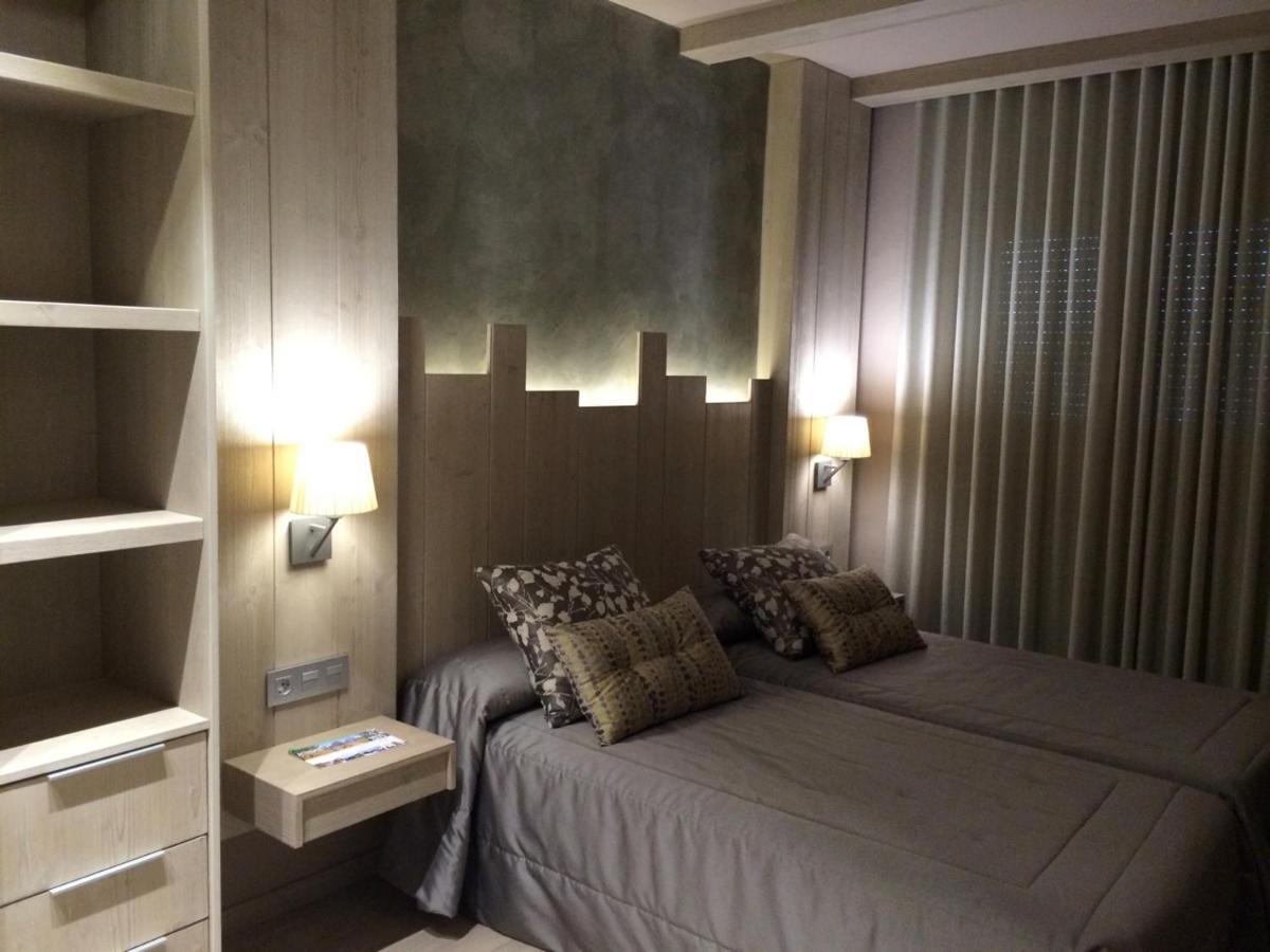 Hostal Pey โบอี ภายนอก รูปภาพ