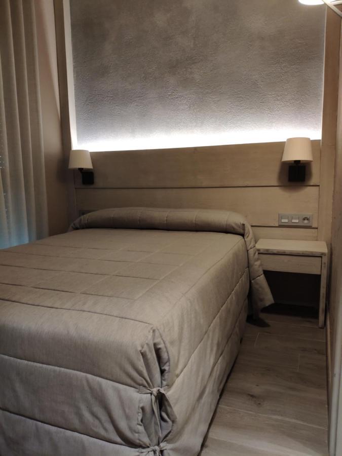 Hostal Pey โบอี ห้อง รูปภาพ